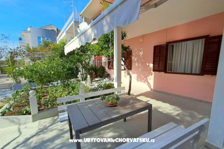 Olive Apartament and Pokoje foto 4