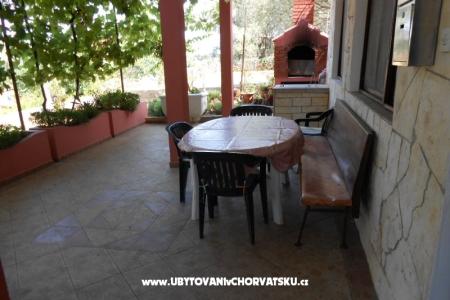 Apartamenty Budi foto 3