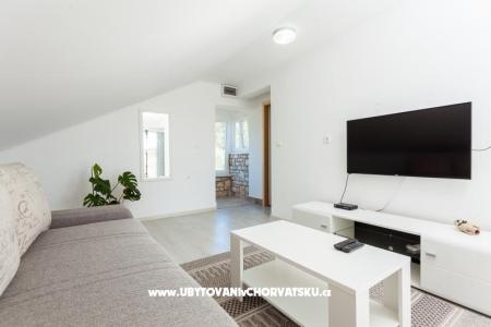 Villa Barbara / Zli stup foto 3