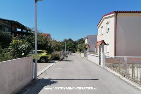 Apartament Vir foto 3