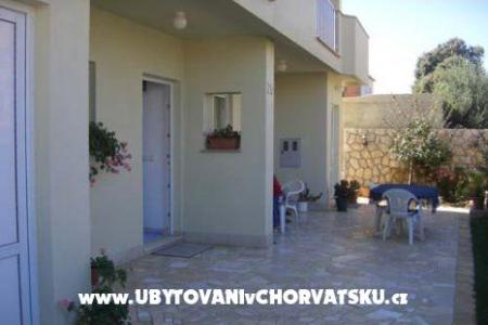 Apartamenty Ana foto 2