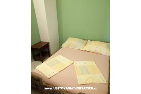 Apartamenty Lora foto 2