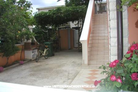 Apartamenty Ana foto 3