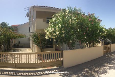 Apartamenty Anda foto 2