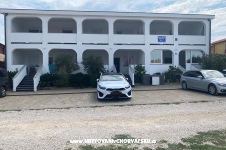 Apartamenty Dragicevic wyspa Vir Chorwacja