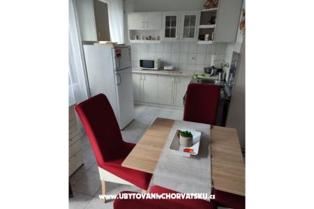 Studio apartman "Zara" foto 3