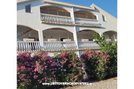 Vila Katarina foto 2