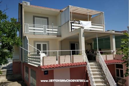 Apartamenty Milan Vodice Chorwacja