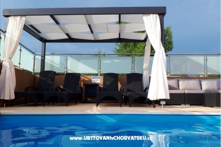 Apartamenty MELON Vodice Chorwacja