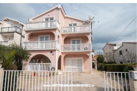 Apartamenty Marin No1. Vodice Chorwacja