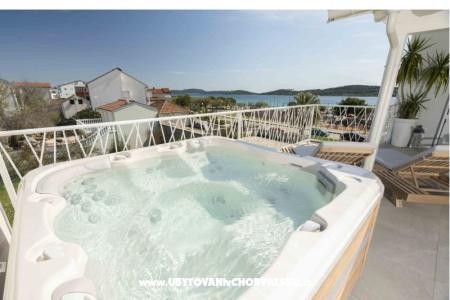 Jakaa Apartament Srima Vodice Chorwacja