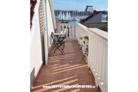 Dom Vodice Vodice Chorwacja