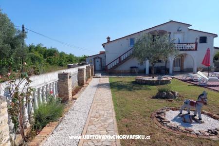 Apartamenty Chipo foto 2