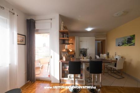 Apartament Carmen foto 3
