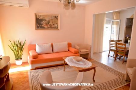 Apartamenty and rooms Antonio foto 2