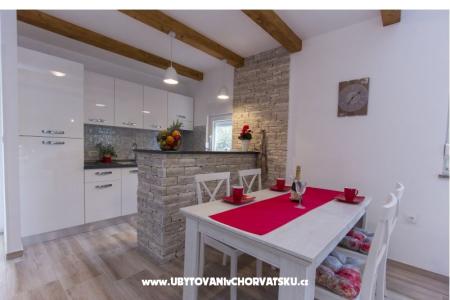 Apartamenty Nella foto 2