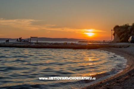 Apartamenty Mladi mornar foto 2