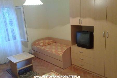 Apartamenty***Bevanda foto 3