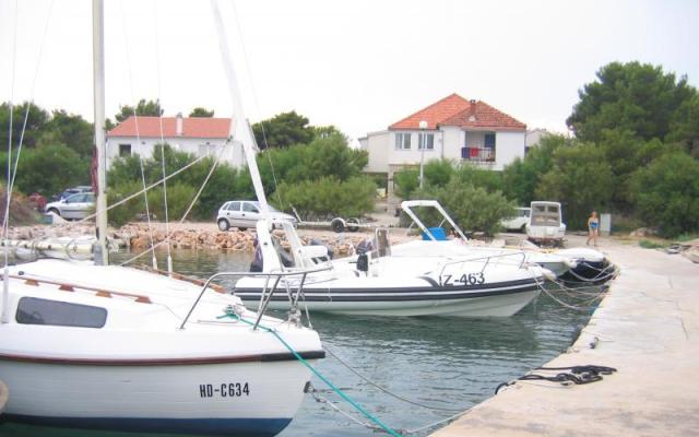 Apartamenty Vili - nocleg Betina Chorwacja