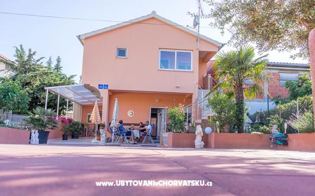 Apartamenty Ljubica i Toše - nocleg Bibinje Chorwacja