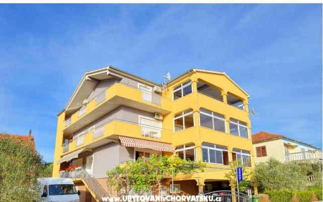 Apartamenty Mareta - nocleg Bibinje Chorwacja