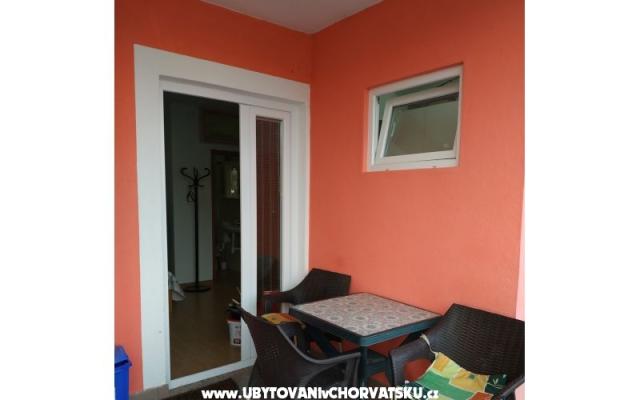 Apartamenty Mira - nocleg Bibinje Chorwacja