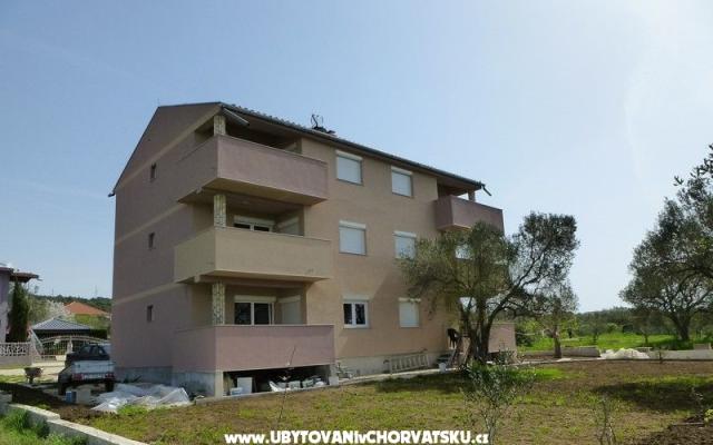 Apartamenty Neja - nocleg Bibinje Chorwacja