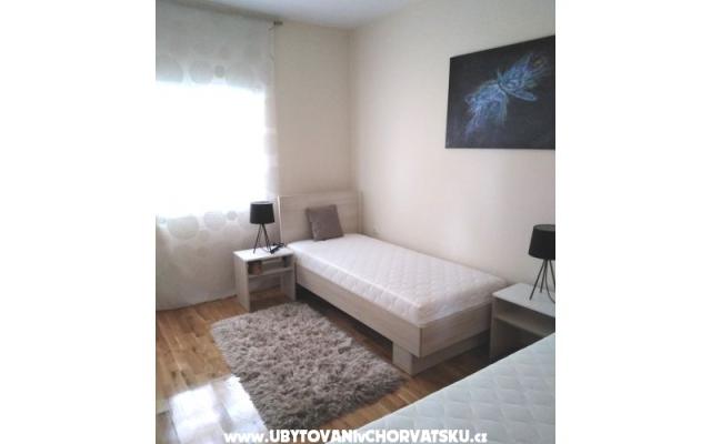 Apartamenty Ana - nocleg Bibinje Chorwacja