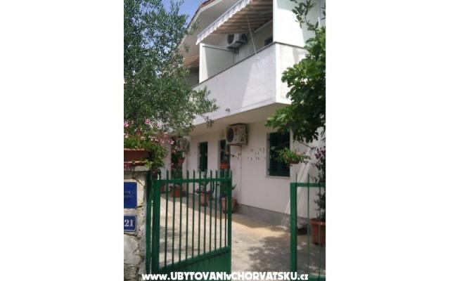 Apartamenty Nikola - nocleg Biograd Chorwacja