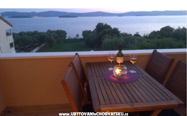 Apartamenty Sanja - nocleg Biograd Chorwacja