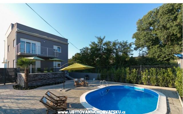 Villa Pjena - nocleg Biograd Chorwacja