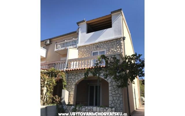 Villa Tera III - nocleg Biograd Chorwacja