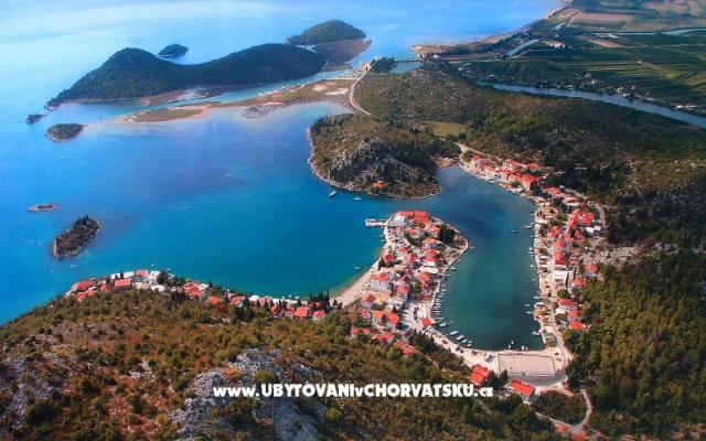 Apartamenty Azzurro - nocleg Blace Chorwacja