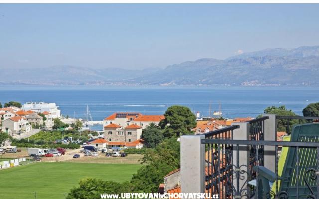 Apartamenty  " Neppa " - nocleg eiland Brac Chorwacja