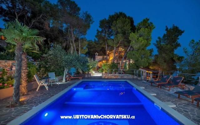 Villa Mamako - nocleg eiland Brac Chorwacja