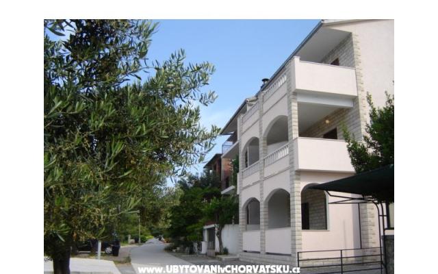 Apartamenty Belvedere - nocleg Brela Chorwacja