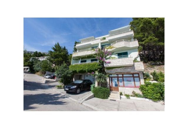 Apartamenty Vranješ - nocleg Brela Chorwacja