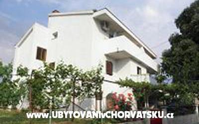 Apartamenty Dolac - nocleg Sv. Filip i Jakov Chorwacja