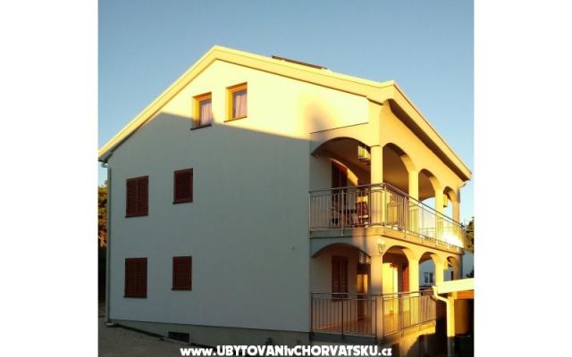 Apartamenty Lukić - nocleg Sv. Filip i Jakov Chorwacja