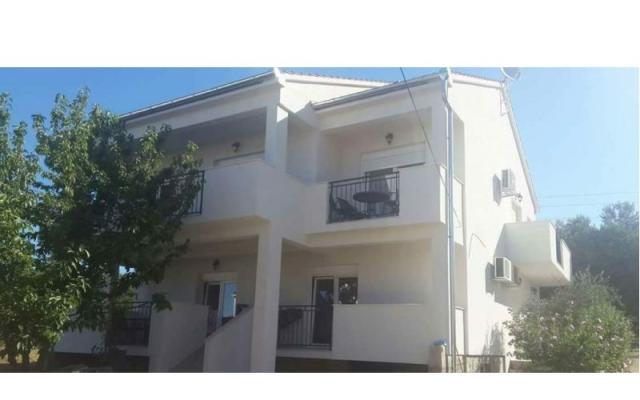 Apartamenty Paula - nocleg Sv. Filip i Jakov Chorwacja
