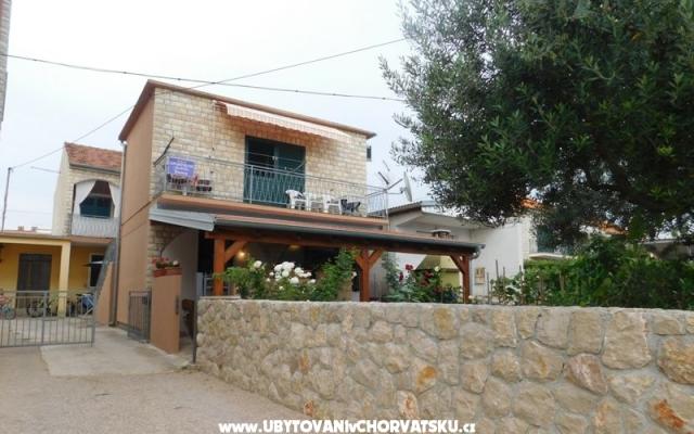 Apartamentt ANĐELKO - nocleg Sv. Filip i Jakov Chorwacja