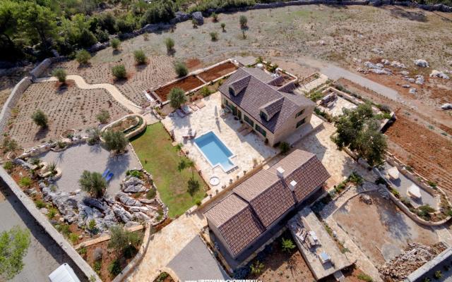 VILLA HARPOCRATES - nocleg eiland Hvar Chorwacja