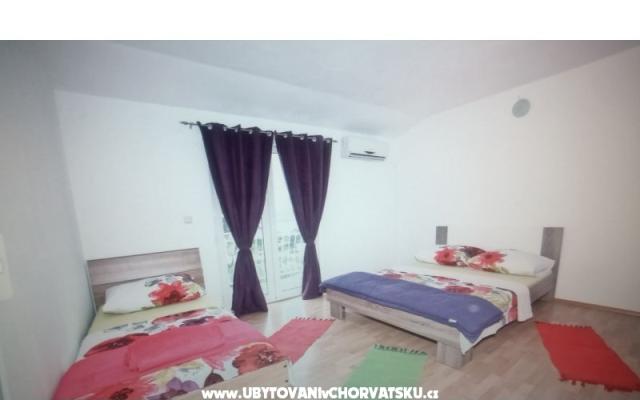 Apartament Akrap - nocleg Kastela Chorwacja