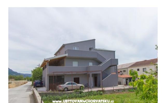 Apartament Ante - nocleg Kastela Chorwacja