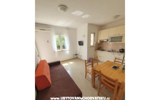 Apartamenty Joseph - nocleg Kastela Chorwacja
