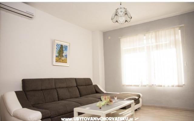 Apartamenty Kasalo - nocleg Kastela Chorwacja