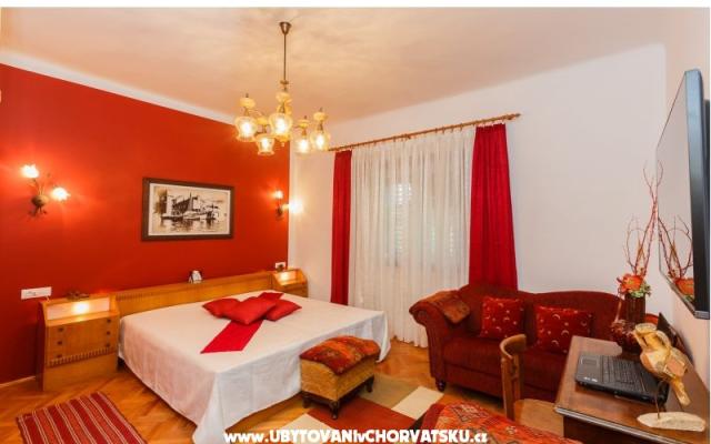 Big Apartament - nocleg Kastela Chorwacja