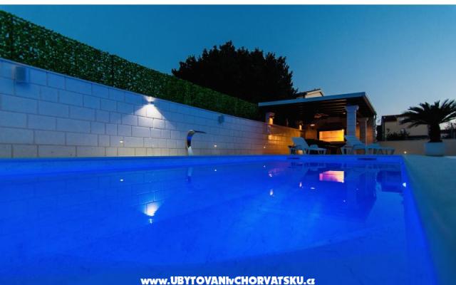 Villa Aurora Kastela - nocleg Kastela Chorwacja