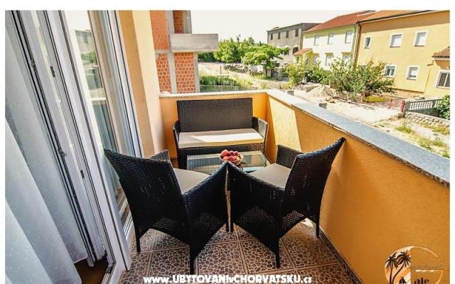 Apartamenty Galle - nocleg Kraljevica Chorwacja