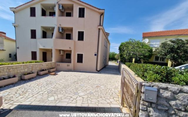 Apartamenty Omišalj - nocleg eiland Krk Chorwacja